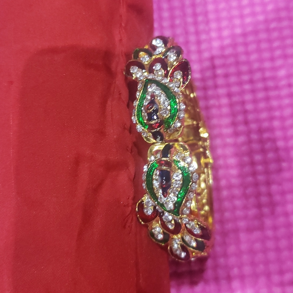 Bracelet - Picture 3 of 6